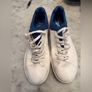 On Running White and Blue Roger sneakers size 11